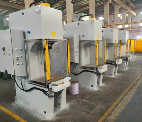 25MPA ハイドロリックプレス装置 380V 最大 作業温度 120°C